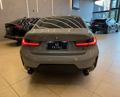 BMW-320i-2025