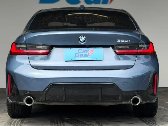 BMW-320i-2025