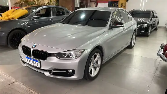 BMW-320i-2015