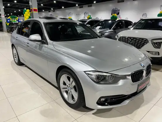 BMW-320i-2.0 SPORT GP 16V TURBO ACTIVE FLEX 4P AUTOMÁTICO BMW-320i-2018