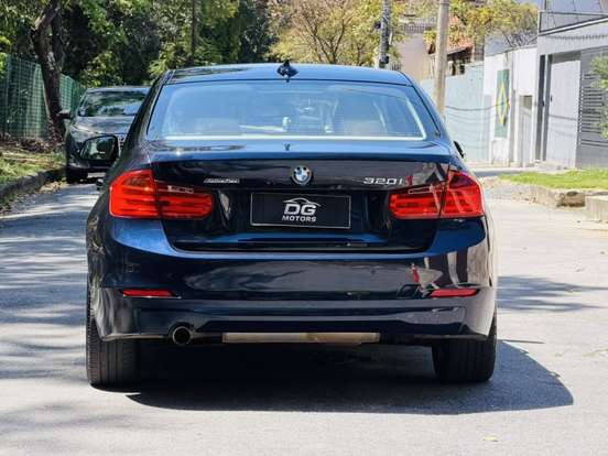 BMW-320i-2.0 16V TURBO ACTIVE FLEX 4P AUTOMÁTICO BMW-320i-2014