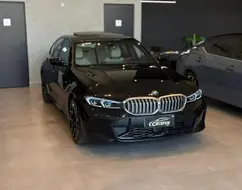 BMW 320i 2.0 16V TURBO FLEX M SPORT AUTOMÁTICO BMW 320i 2.0 16V TURBO FLEX M SPORT AUTOMÁTICO