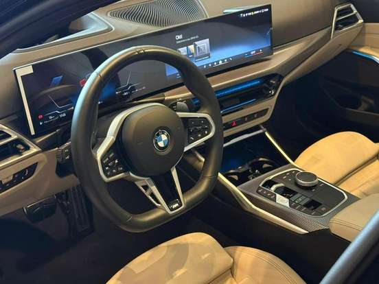 BMW-320i-2025