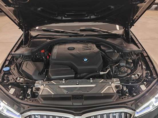 BMW-320i-2.0 16V TURBO FLEX M SPORT AUTOMÁTICO BMW-320i-2023