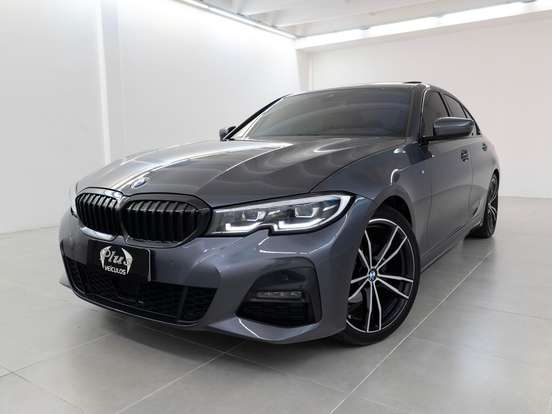 BMW-320i-2021