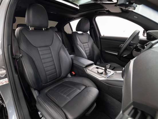 BMW-320i-2021