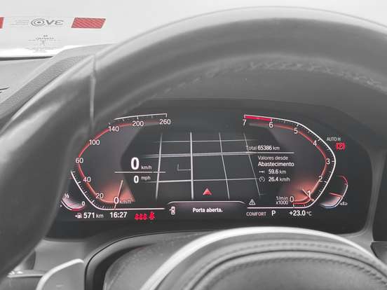 BMW-320i-2021