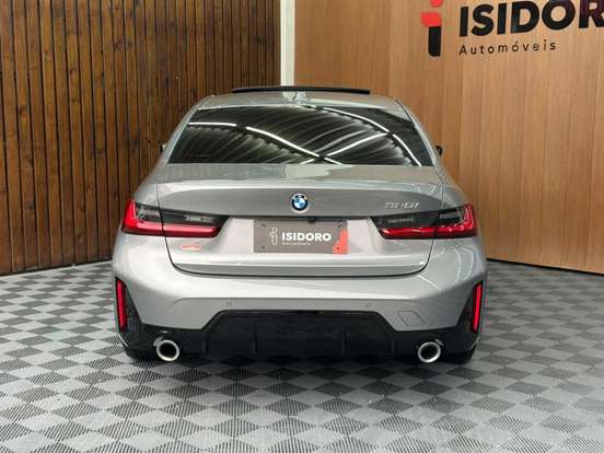 BMW-320i-2024