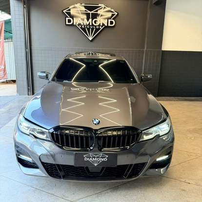 BMW-320i-2021