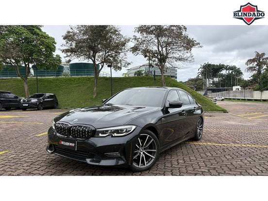 BMW-320i-2020