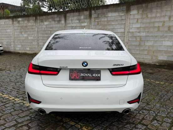 BMW-320i-2.0 16V TURBO GASOLINA SPORT AUTOMÁTICO BMW-320i-2020