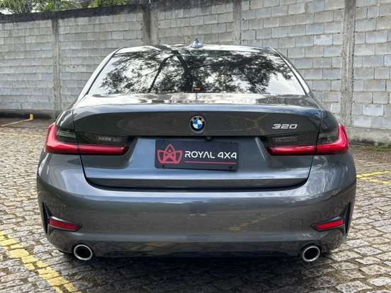 BMW-320i-2.0 16V TURBO GASOLINA SPORT AUTOMÁTICO BMW-320i-2019