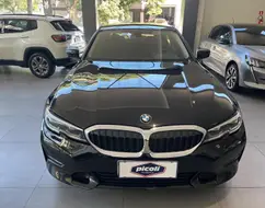 BMW 320i 2.0 16V TURBO GASOLINA SPORT AUTOMÁTICO BMW 320i 2.0 16V TURBO GASOLINA SPORT AUTOMÁTICO