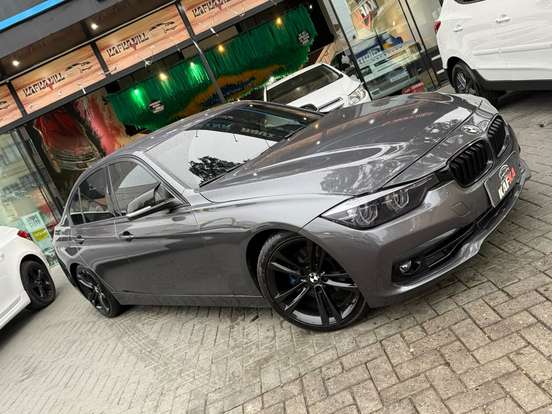 BMW-320i-2018