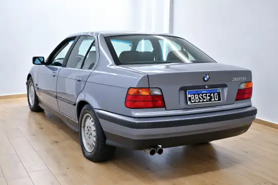 BMW-325i-1995