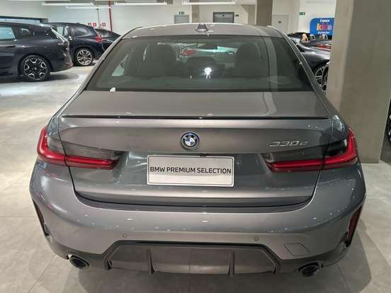 BMW-330e-2.0 16V TURBO HÍBRIDO M SPORT AUTOMÁTICO BMW-330e-2026