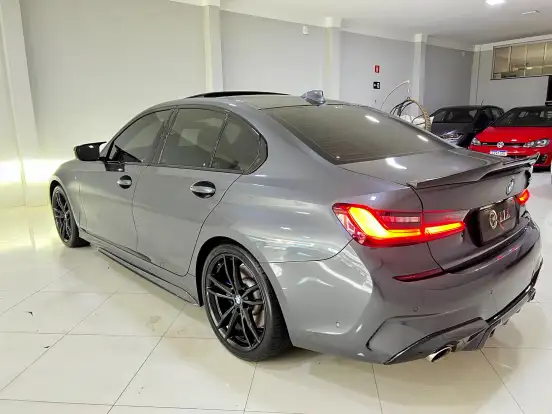 BMW-330i-2.0 16V TURBO GASOLINA M SPORT AUTOMÁTICO BMW-330i-2019