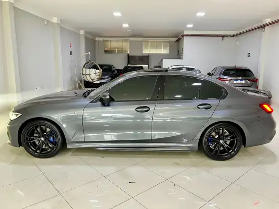 BMW-330i-2.0 16V TURBO GASOLINA M SPORT AUTOMÁTICO BMW-330i-2019
