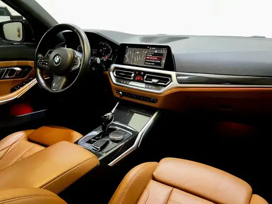 BMW-330i-2019