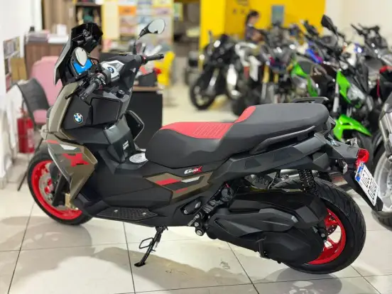 BMW-C 400 X-2025