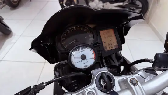 BMW-F 800 R-2013