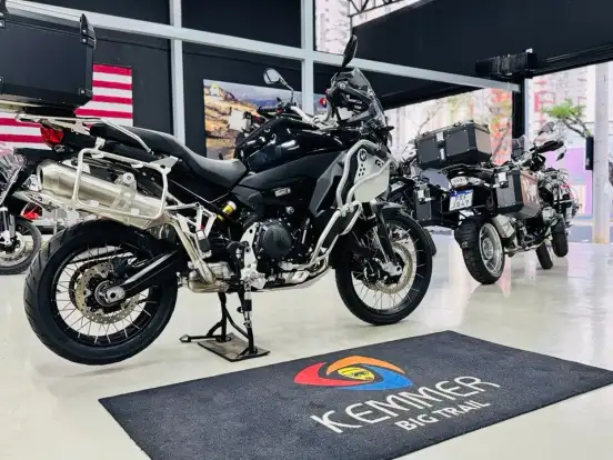 BMW-F 900 GS ADVENTURE BMW-F 900 GS ADVENTURE-2025