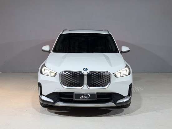 BMW-iX1-ELÉTRICO eDRIVE20 X LINE BMW-iX1-2024