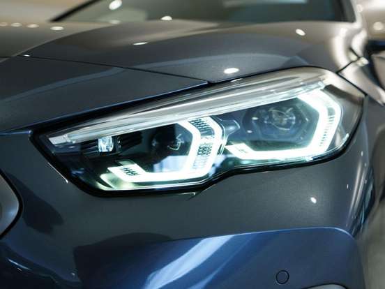 BMW-M 235i-2021