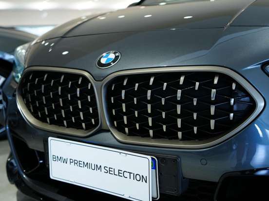 BMW-M 235i-2021