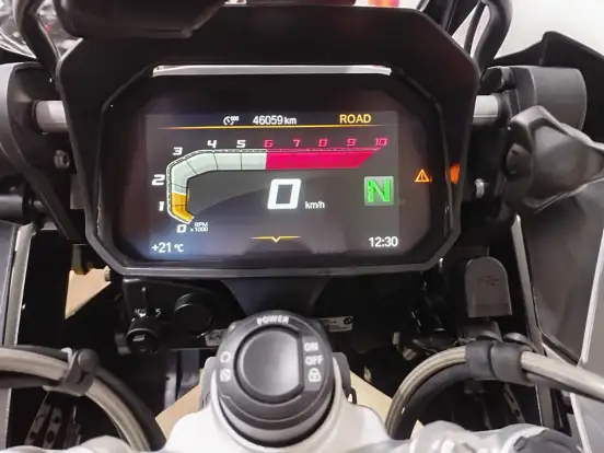 BMW-R 1250 GS ADVENTURE PREMIUM 40 ANOS BMW-R 1250 GS ADVENTURE PREMIUM 40 ANOS-2022