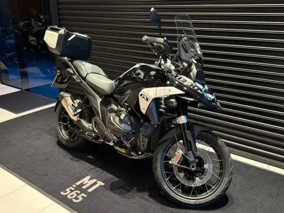 BMW-R 1300 GS TRIPLE BLACK-2025