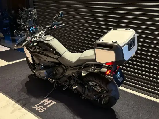 BMW-R 1300 GS TRIPLE BLACK-2025