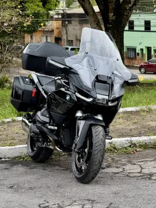 BMW R 1300 RT TRIPLE BLACK 