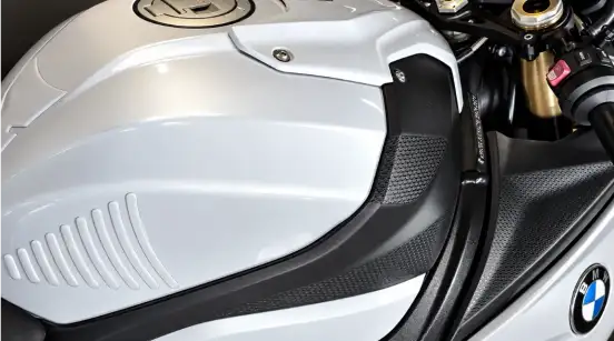 BMW-S 1000 RR-2022