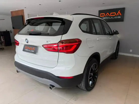 BMW-X1-2.0 16V TURBO ACTIVEFLEX SDRIVE20I 4P AUTOMÁTICO BMW-X1-2016