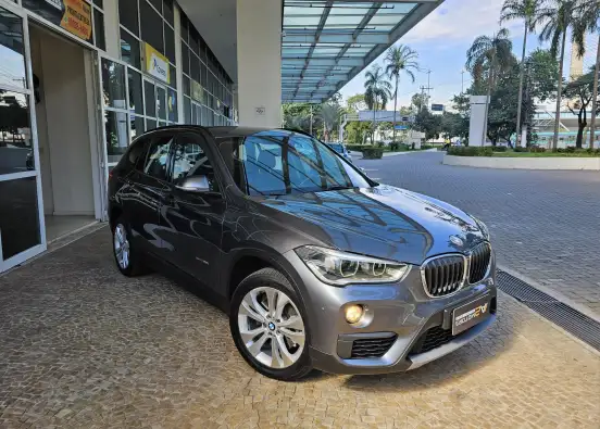 BMW-X1-2016