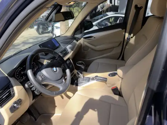 BMW-X1-2.0 16V TURBO ACTIVEFLEX SDRIVE20I 4P AUTOMÁTICO BMW-X1-2015