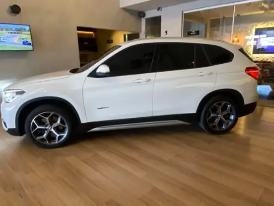 BMW-X1-2.0 16V TURBO ACTIVEFLEX SDRIVE20I X-LINE 4P AUTOMÁTICO BMW-X1-2018