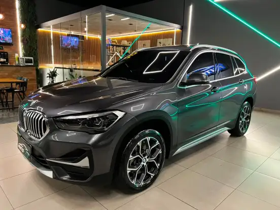 BMW-X1-2021