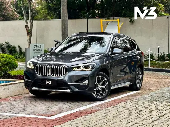 BMW-X1-2.0 16V TURBO ACTIVEFLEX SDRIVE20I X-LINE 4P AUTOMÁTICO BMW-X1-2021