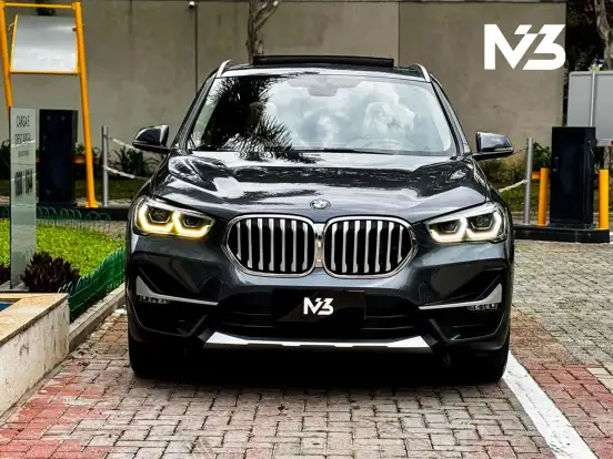 BMW-X1-2.0 16V TURBO ACTIVEFLEX SDRIVE20I X-LINE 4P AUTOMÁTICO BMW-X1-2021