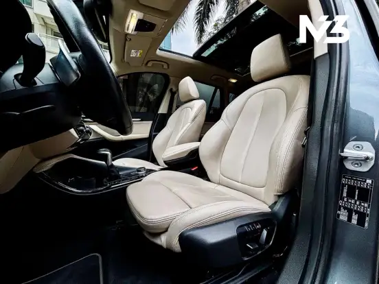 BMW-X1-2021