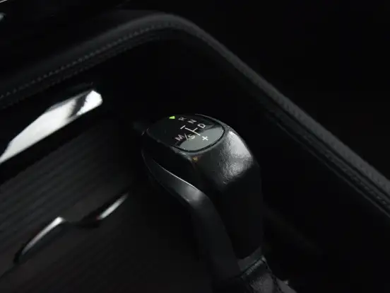BMW-X1-2.0 16V TURBO ACTIVEFLEX SDRIVE20I X-LINE 4P AUTOMÁTICO BMW-X1-2016