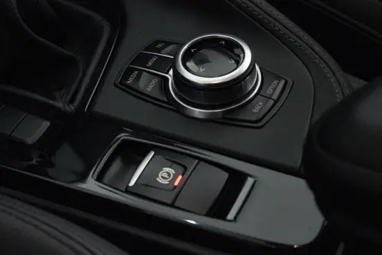 BMW-X1-2016
