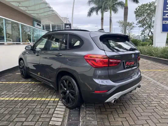 BMW-X1-2.0 16V TURBO ACTIVEFLEX XDRIVE25I SPORT 4P AUTOMÁTICO BMW-X1-2017