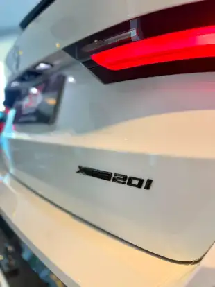 BMW-X1-2025