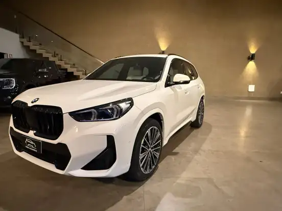 BMW-X1-2025