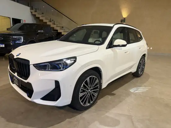 BMW-X1-2025