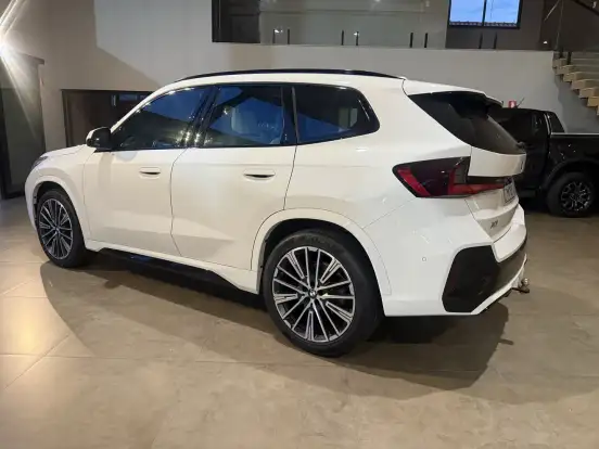 BMW-X1-2025