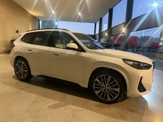 BMW-X1-2025